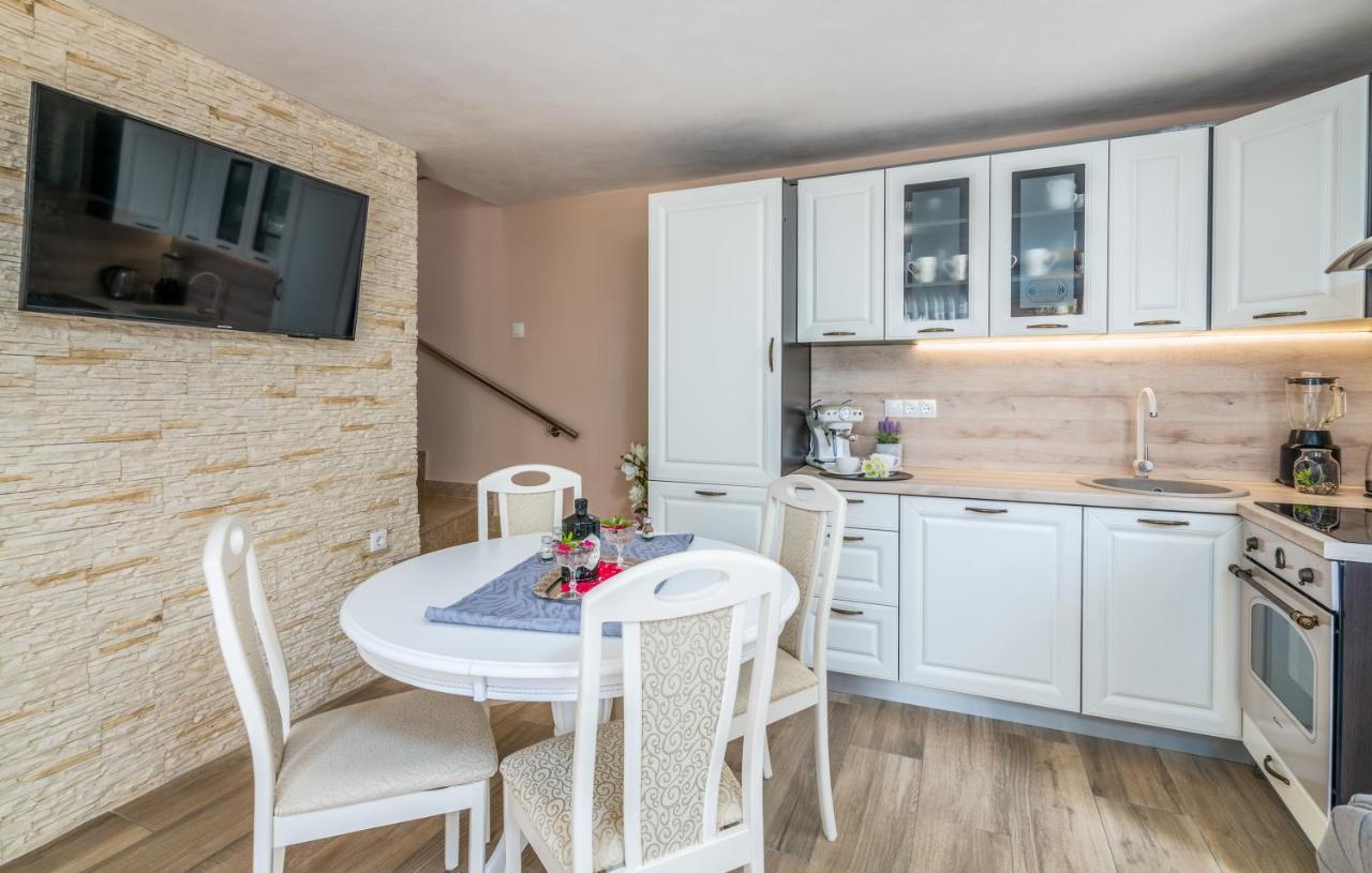 Holiday House Serenity Malinska Zewnętrze zdjęcie